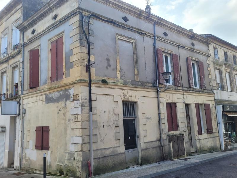 Immeuble - 180 m² - 8 pièces