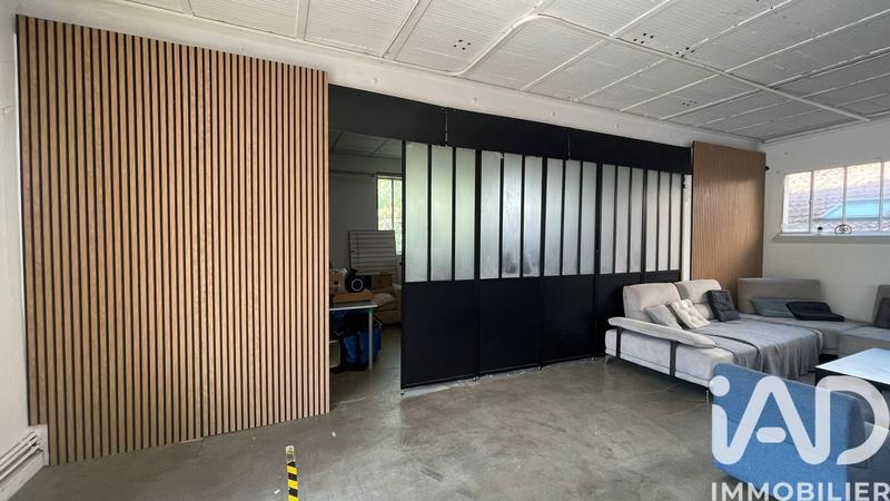 Loft - 245 m² - 5 pièces