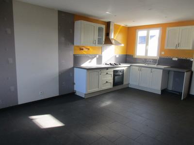 Maison - 76 m² - 4 pièces