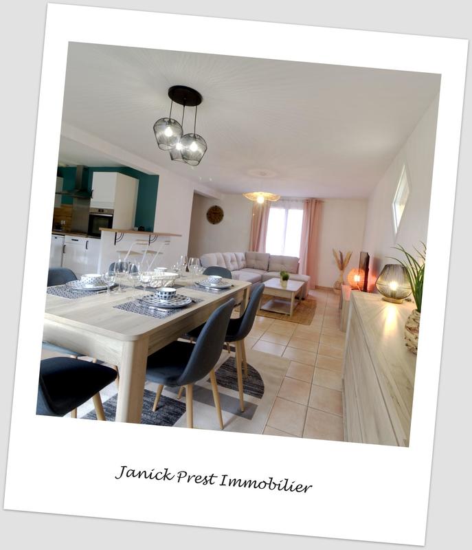 Maison jumelée - 93 m² - 4 pièces