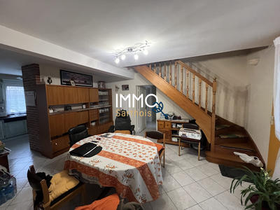 Maison - 183 m² - 11 pièces