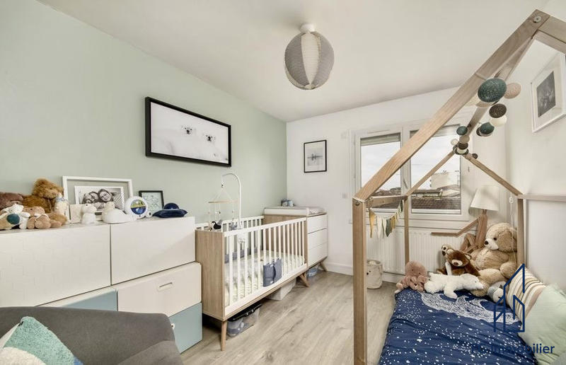 Appartement - 87 m² - 4 pièces