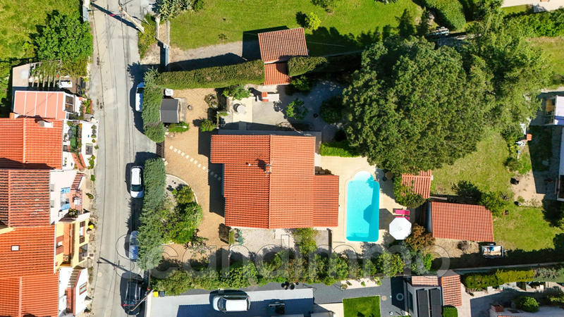 Maison - 110 m² - 4 pièces