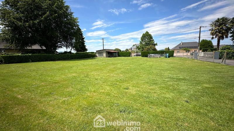 Terrain - 1 200 m²