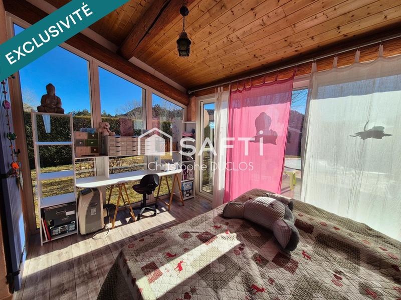 Maison - 188 m² - 8 pièces