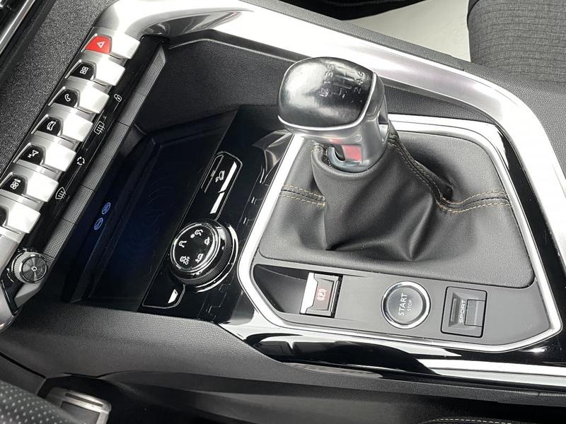 Peugeot 3008 Gt Line Thp 130 Caméra 360, Focal, Grip Control