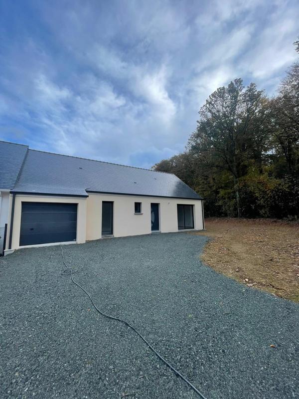 Maison - 87 m² - 5 pièces