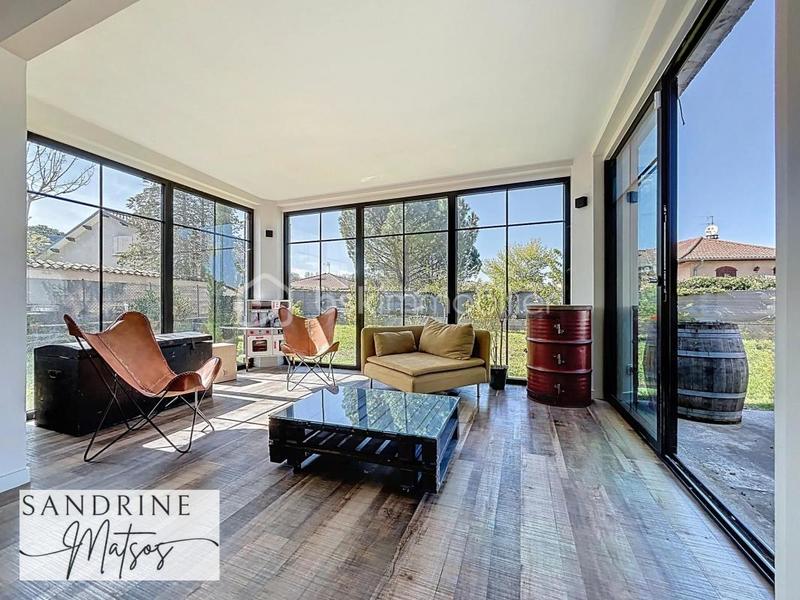 Maison ancienne - 186 m² - 6 pièces