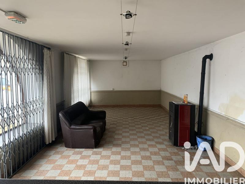 Maison - 228 m² - 8 pièces