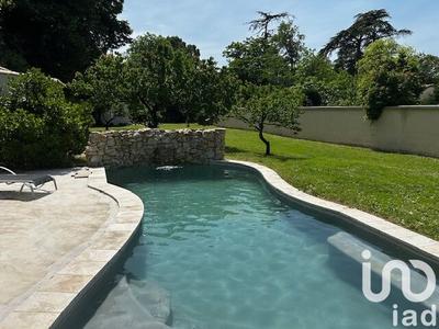 Maison - 190 m² - 6 pièces