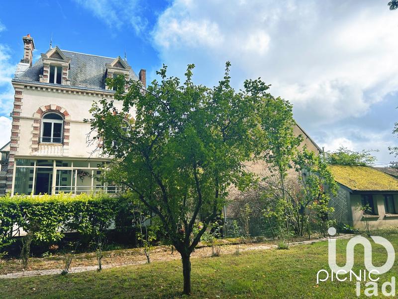 Maison - 350 m² - 12 pièces