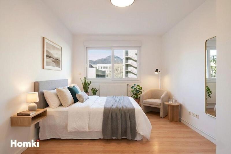 Appartement - 108 m² - 5 pièces