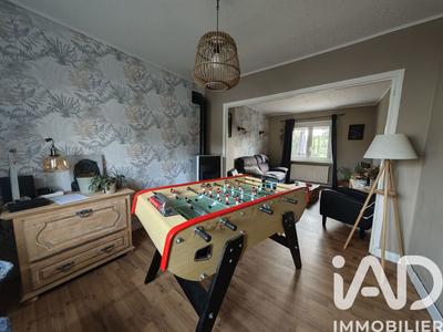 Maison - 91 m² - 5 pièces