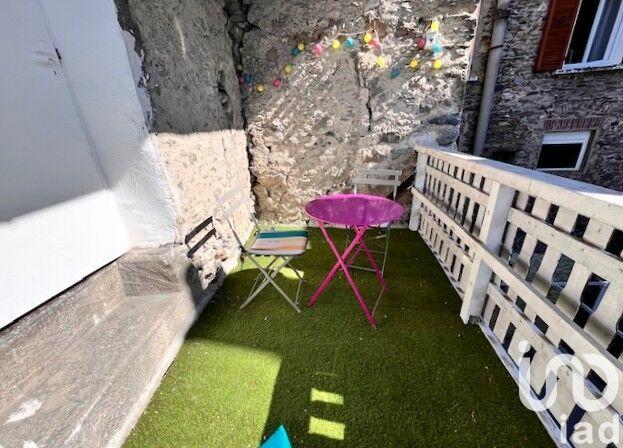 Appartement - 77 m² - 3 pièces