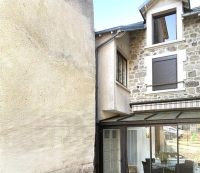 Maison ancienne - 189 m² - 10 pièces