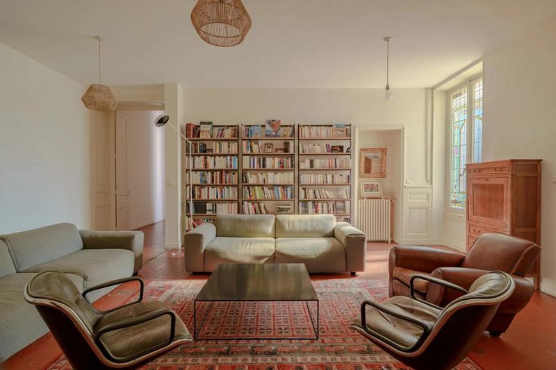 Appartement - 198 m² - 5 pièces