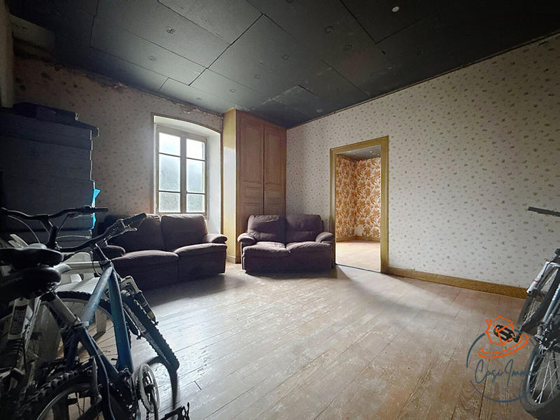 Immeuble - 12 pièces