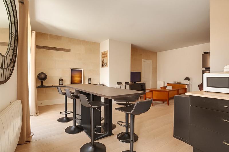 Appartement - 82 m² - 3 pièces