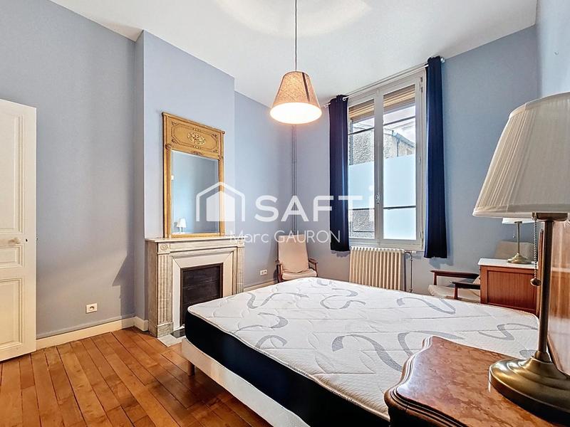 Appartement - 160 m² - 7 pièces