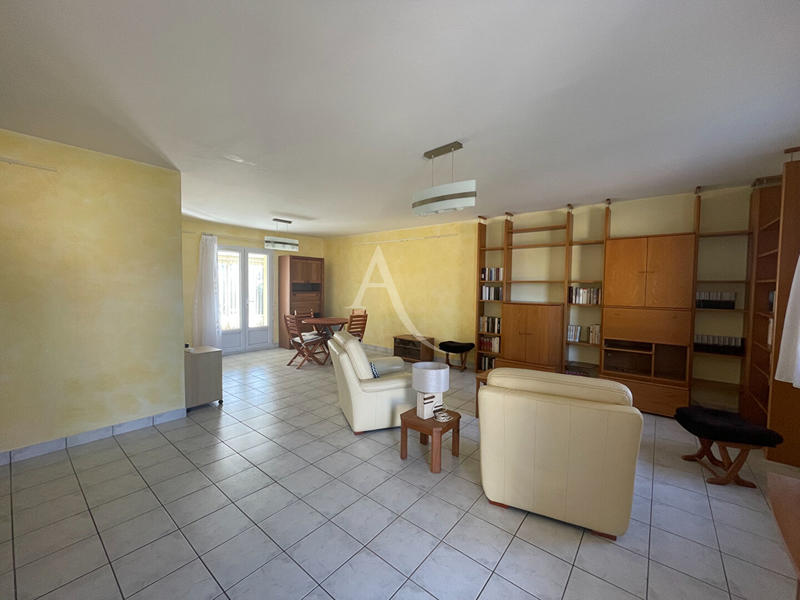 Maison - 76 m² - 4 pièces