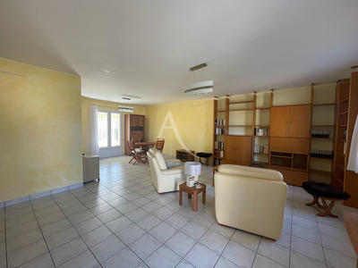 Maison - 76 m² - 4 pièces