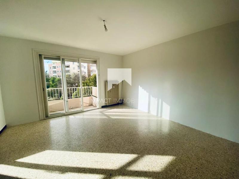 Appartement - 81 m² - 4 pièces