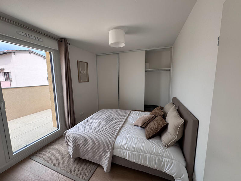 Appartement - 90 m² - 4 pièces