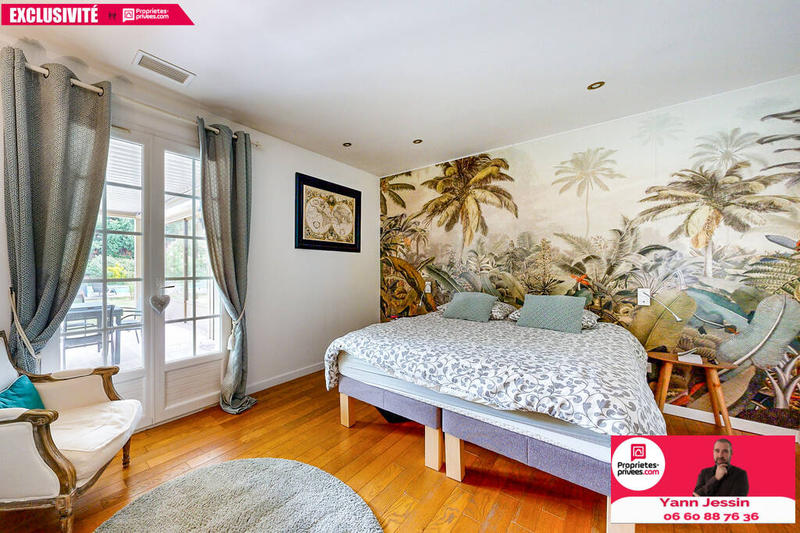 Maison - 188 m² - 7 pièces