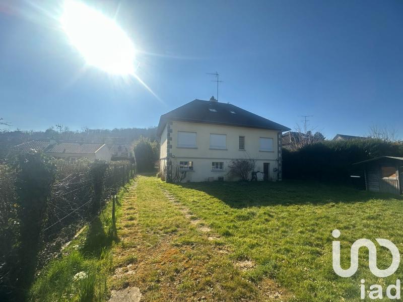 Maison - 185 m² - 8 pièces