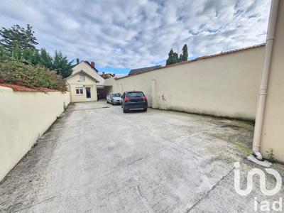 Immeuble - 18 m² - 1 pièce