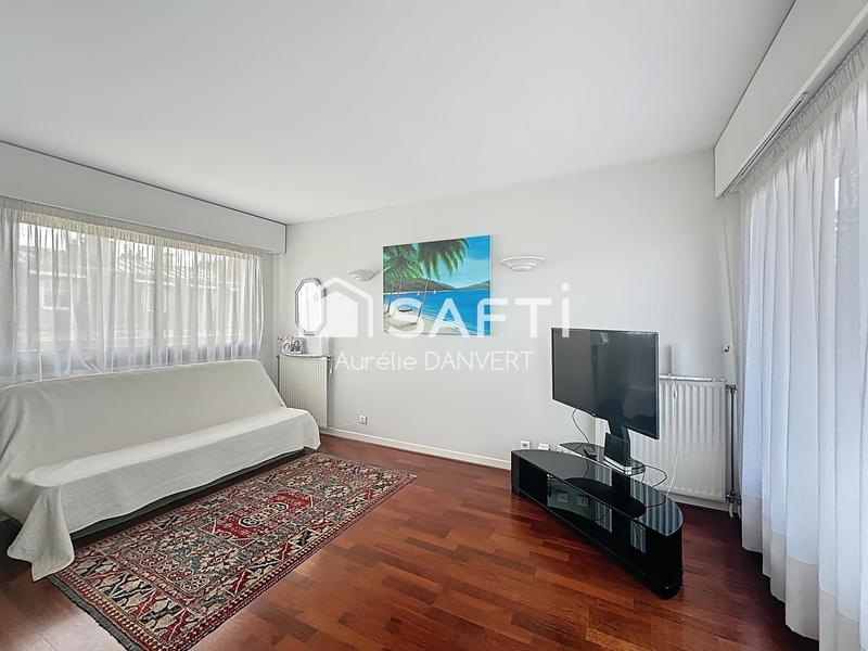 Appartement - 145 m² - 6 pièces