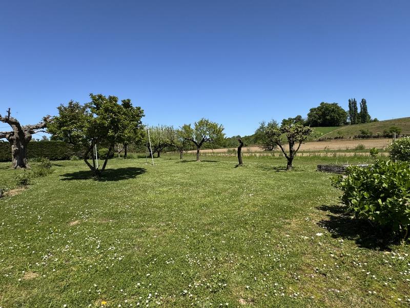 Maison - 281 m² - 10 pièces