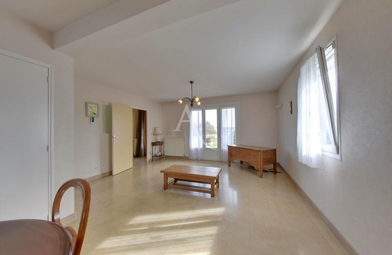 Maison - 122 m² - 5 pièces