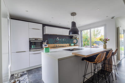 Maison - 150 m² - 5 pièces