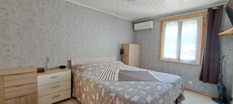 Maison - 246 m² - 7 pièces