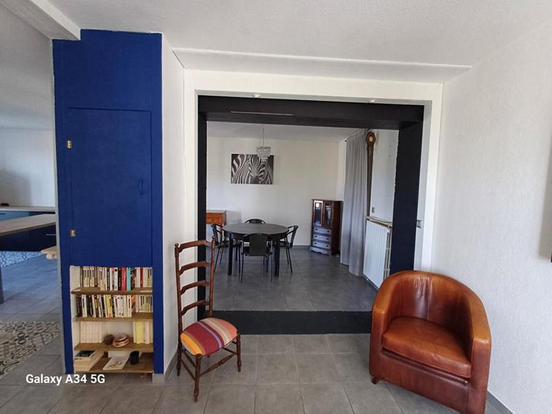 Maison - 158 m² - 8 pièces