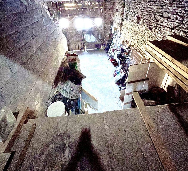 Maison ancienne - 130 m² - 3 pièces