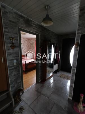 Maison - 89 m² - 5 pièces