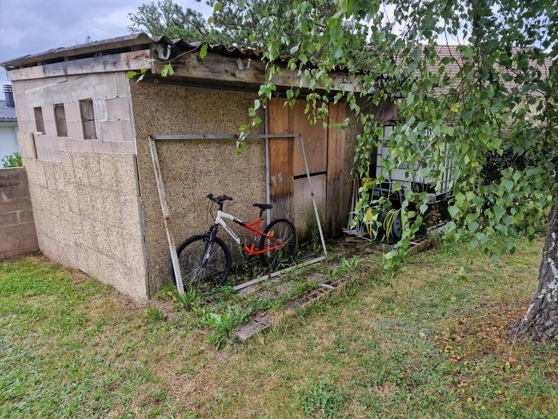 Maison - 180 m² - 8 pièces