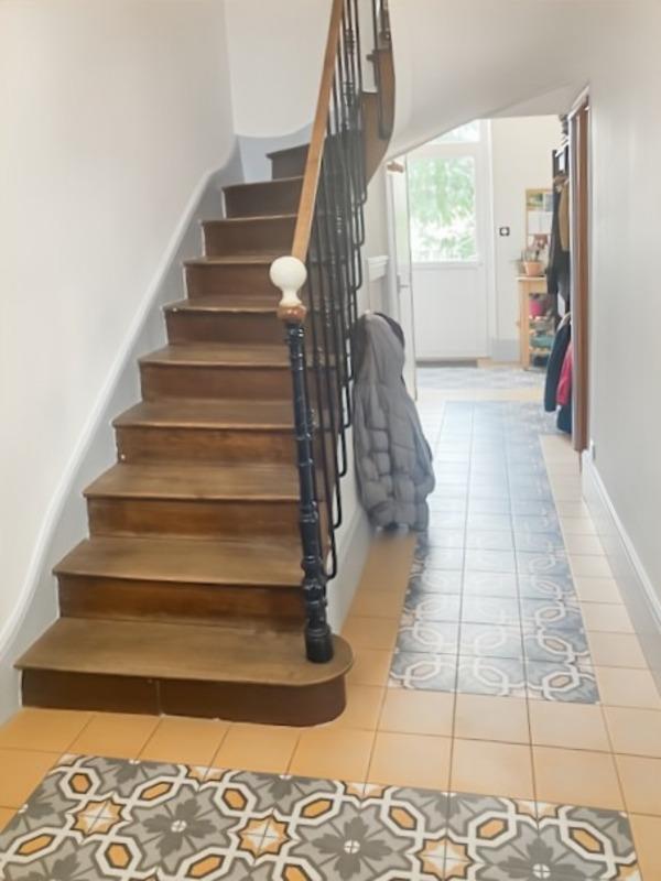 Maison - 144 m² - 8 pièces