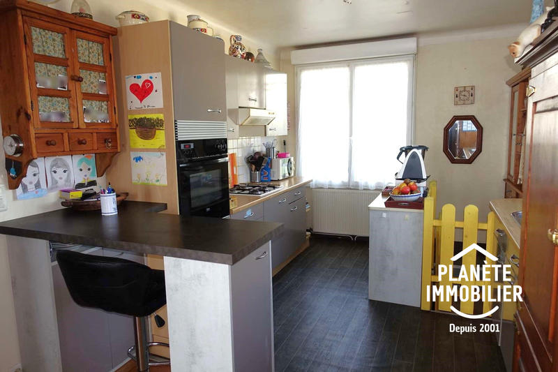 Maison ancienne - 240 m² - 12 pièces