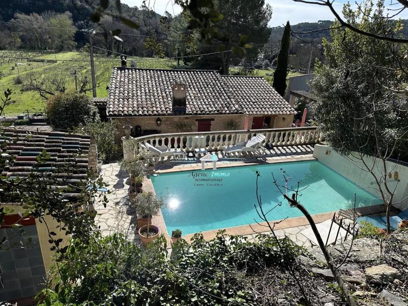 Maison en pierre - 120 m² - 5 pièces