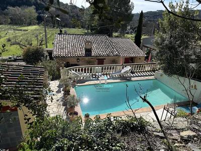 Maison en pierre - 120 m² - 5 pièces