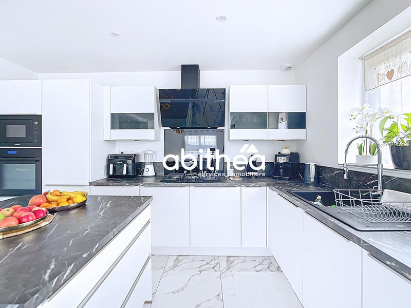 Villa - 140 m² - 4 pièces