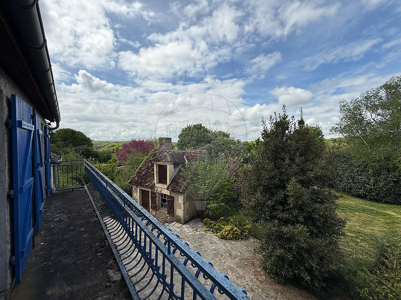 Maison - 180 m² - 8 pièces