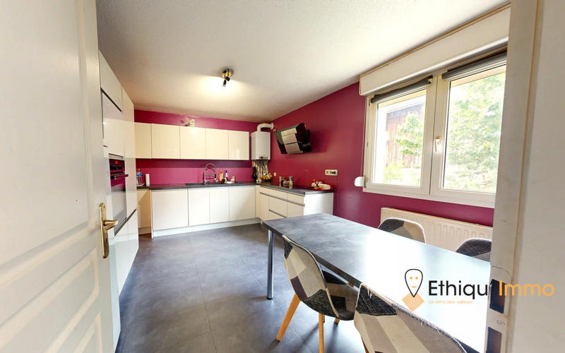 Appartement - 76 m² - 3 pièces