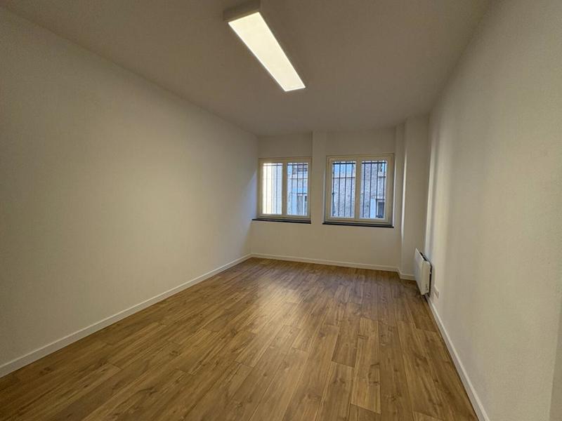 Local d'activité / Entrepôt - 16 m²
