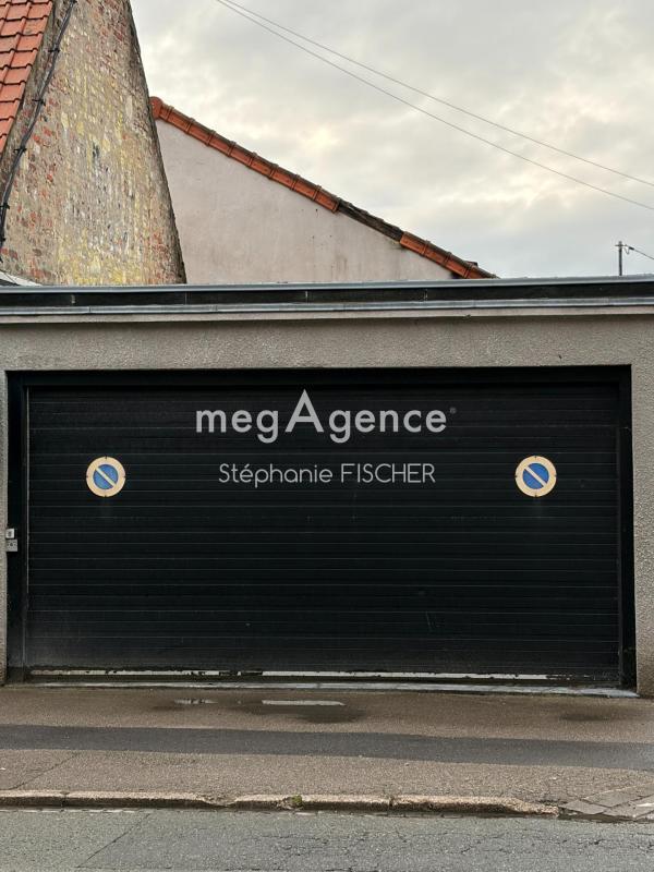 Maison - 236 m² - 9 pièces