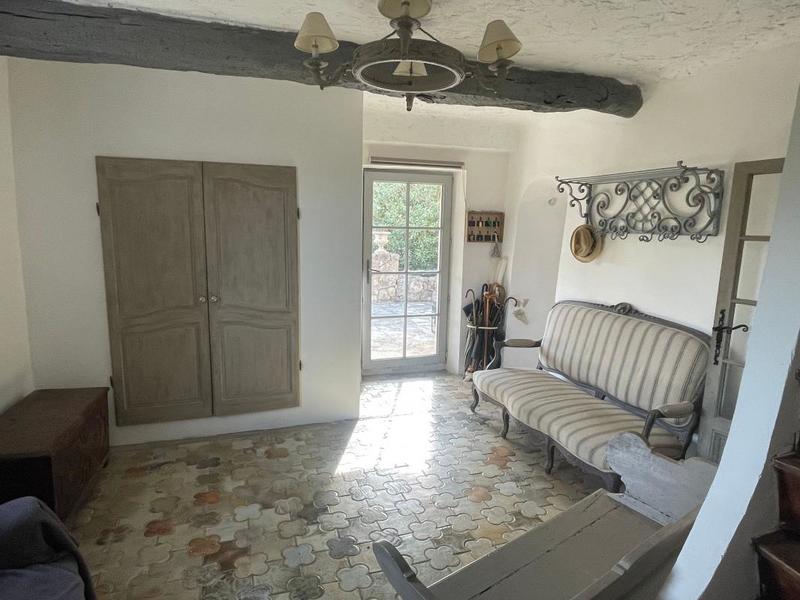 Mas - 258 m² - 8 pièces