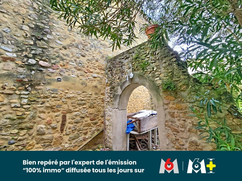 Maison - 284 m² - 10 pièces